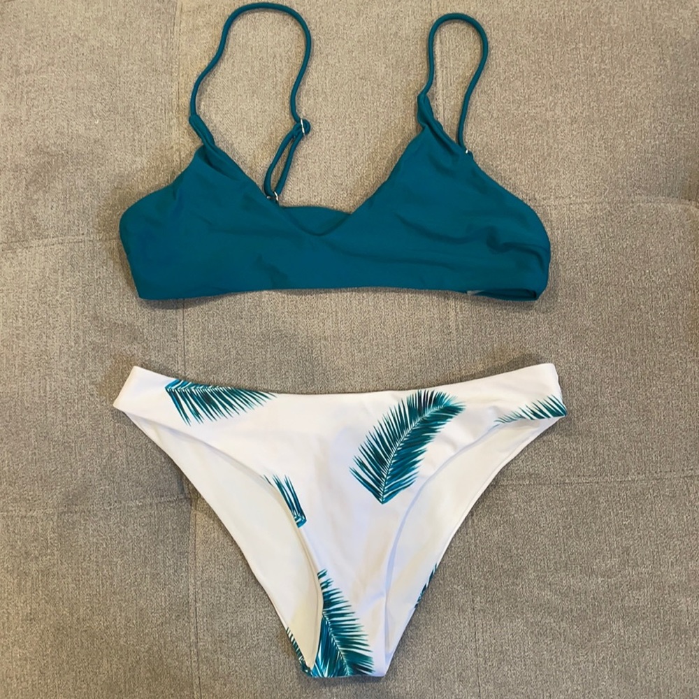 bathing suit